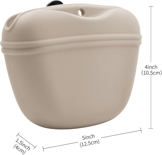 AUDWUD Silicone Dog Treat Pouch,With Training Clicker,Clip on Portable Train Container,Convenient Magnetic Buckle Closing