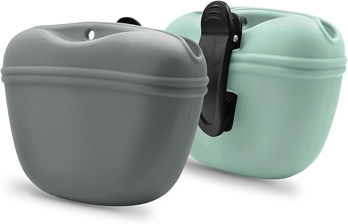 AUDWUD Silicone Dog Treat Pouch,with Training Clicker,Clip on Portable Train Container,Convenient Magnetic Buckle Closing