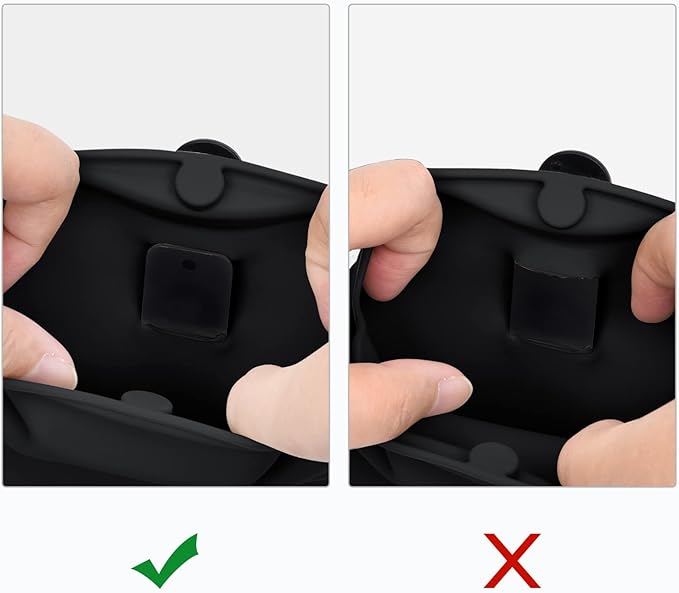 Left&Right Dog Clicker Training Kit,Silicone Dog Training Treat Pouch and Dog Clickers,Dog Treat Bag with Clicker Training for Dogs,Pet Treat Bag with Magnetic Buckle Closing and Waist Clip,Black