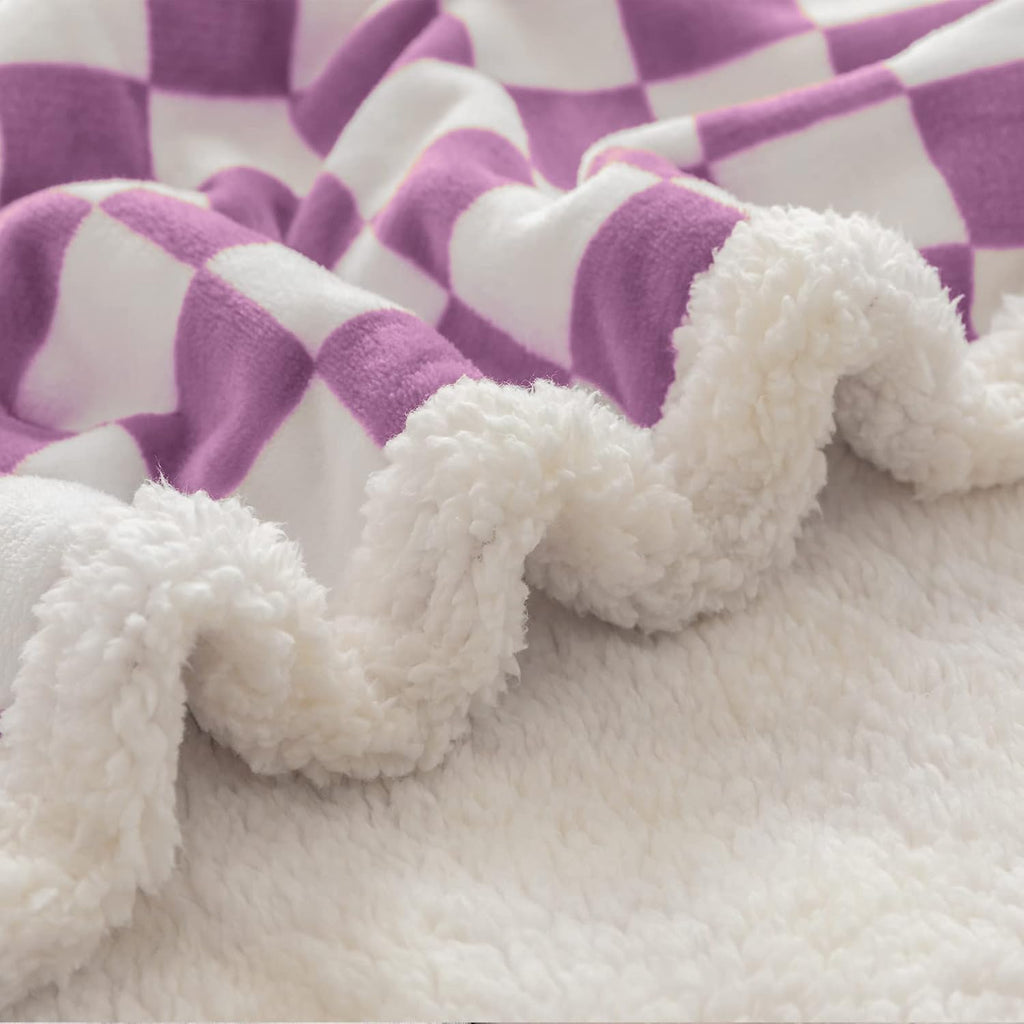 LOMAO Sherpa Throw Blanket Fleece Blanket with Checkered Pattern Soft Thick Blanket for Couch, Bed, Sofa Luxurious Warm and Cozy for All Seasons (Purple, 60"x80")