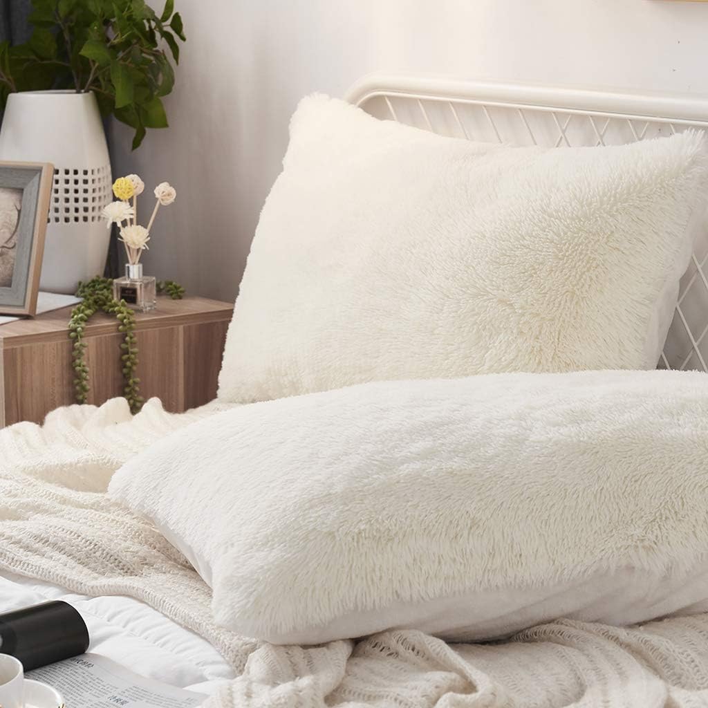 Uhamho Set of 2 King Faux Fur Throw Pillow Covers Soft Velvet Decorative Pillowcases Zipper Closure(20 x 36 Inches Light Beige)