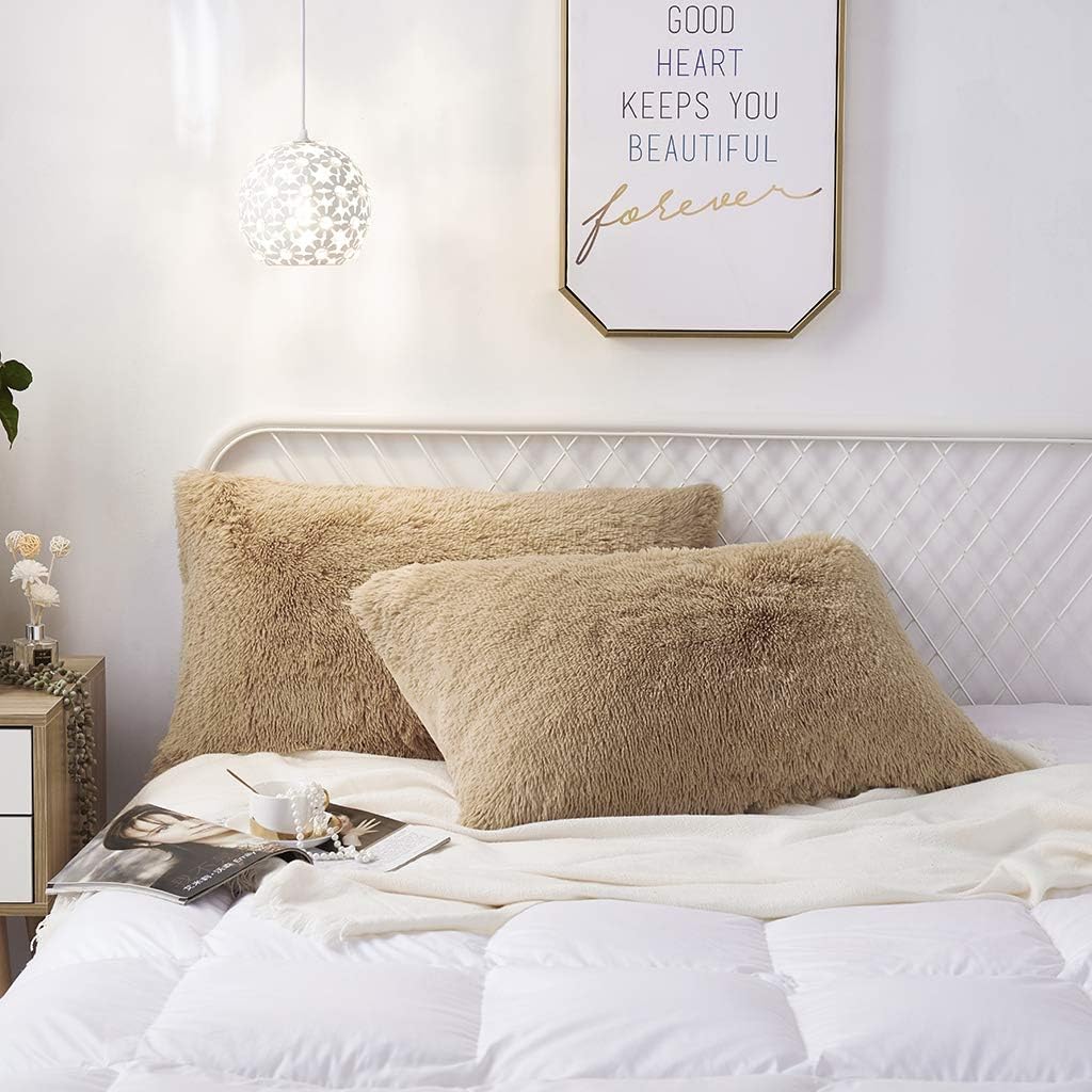 Uhamho Set of 2 Standard Pillowcases Faux Fur Throw Pillow Covers Queen Size Shams Soft Velvet Decorative Zipper Closure (Camel, 20"x26")