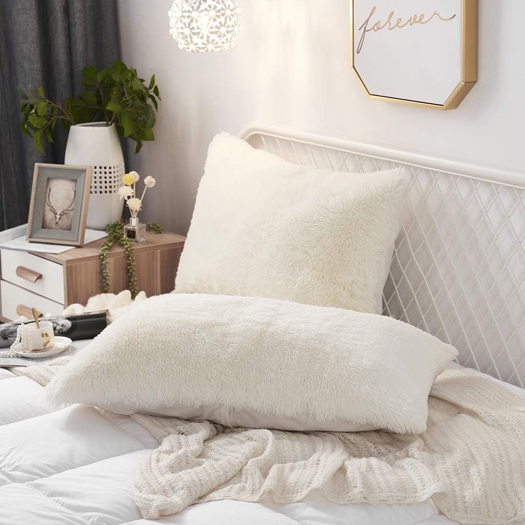 Uhamho Set of 2 King Faux Fur Throw Pillow Covers Soft Velvet Decorative Pillowcases Zipper Closure(20 x 36 Inches Light Beige)