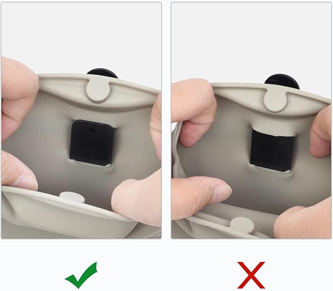 Left&Right Dog Clicker Training Kit,Silicone Dog Training Treat Pouch and Dog Clickers,Dog Treat Bag with Clicker Training for Dogs,Pet Treat Bag with Magnetic Buckle Closing and Waist Clip,Beige