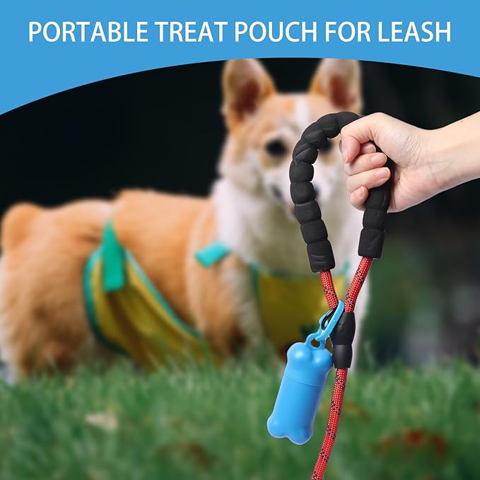 Portable Dog Treat Pouch for Pet Training, Mini Treat Holder Small Dog Treat Bag and Training Container -1 piece(Dark Green)