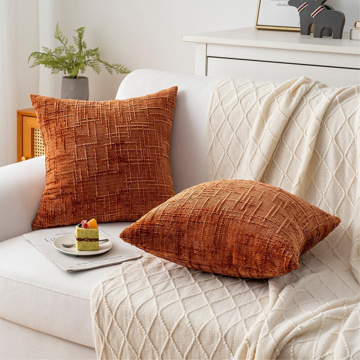 Decorative Throw Pillow Covers 20x20 Inch Set of 2, Soft Solid Farmhouse Chenille Couch Pillows, Spring Pillow Covers for Couch Sofa Bed Living Room Home Decor Pillowcase, Rust