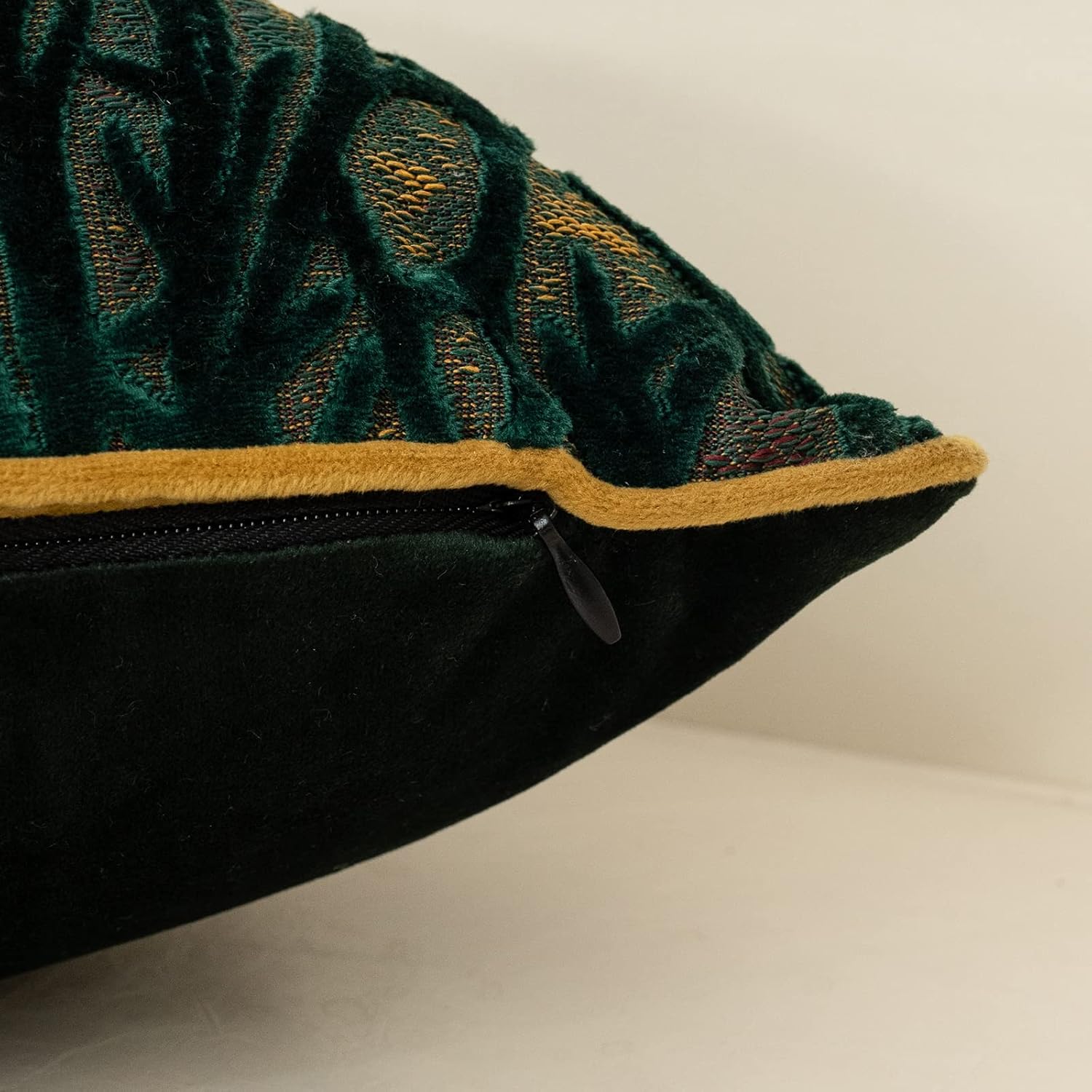 Yangest Green Twigs Throw Pillow Cover Branches Velvet Cushion Case Neutral Pillowcase for Sofa Couch Bedroom Living Room Home Decor,20x20 Inch