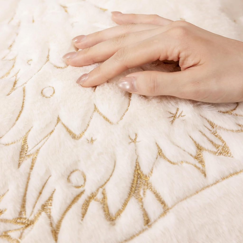 Christmas Embroidered Throw Pillow Cover - Soft Chenille Holiday Decorative Cushion for Xmas Tree Decor, Winter Home Decor, Cozy Living Room Bedroom Sofa (Christmas Tree, 18" x 18" (Pack of 2))