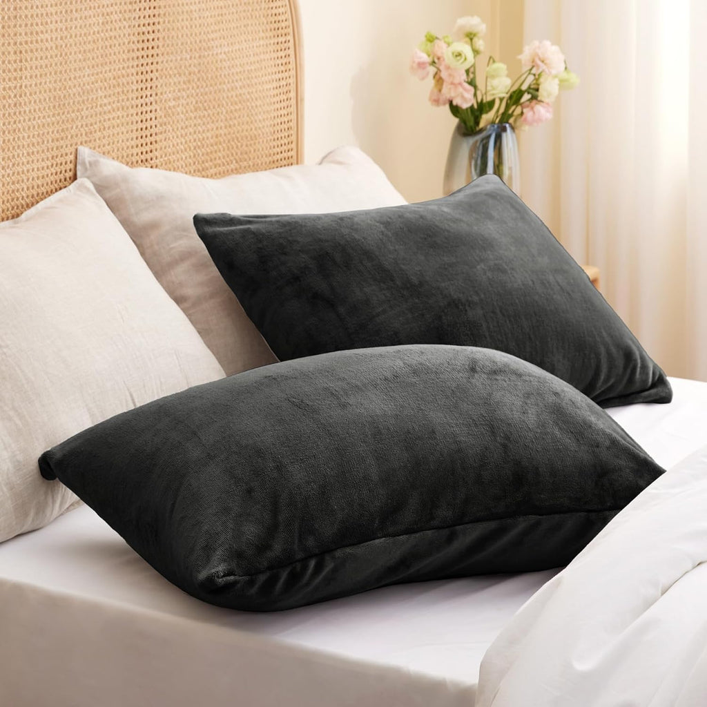 BEDELITE Flannel King Size Pillow Cases Set of 2, Super Soft Fleece Pillowcases with Zipper for Bedroom, Sofa, Couch,Luxury Cozy Fuzzy Velvet Pillow Shams for All Seasons(20x36 Inches,Dark Gray)
