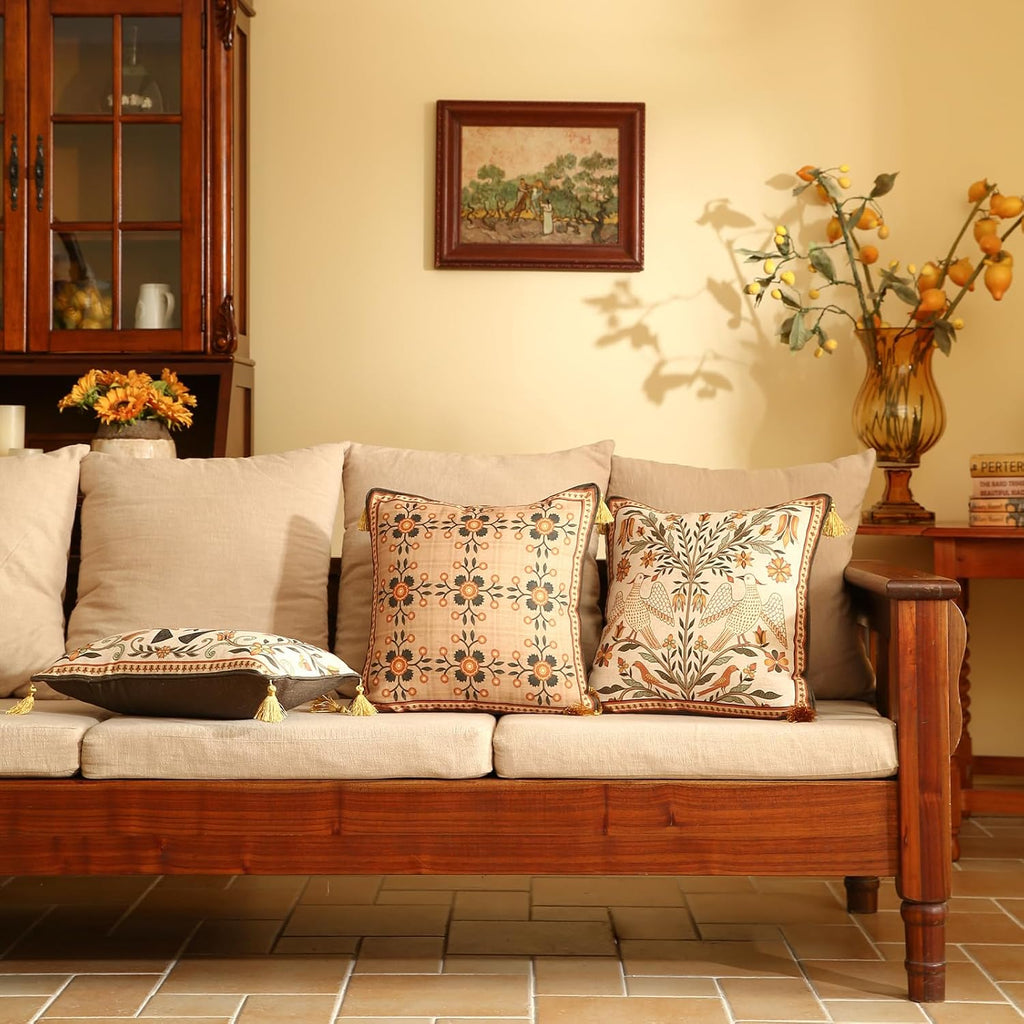 Brown Throw Pillow Covers Set of 2,Floral Farmhouse Linen Accent Pillows Cover for Couch Throw Pillows Case,Decorative Square Pillows for Couch Sofa Bed Chair Cushion Covers 18"x18"