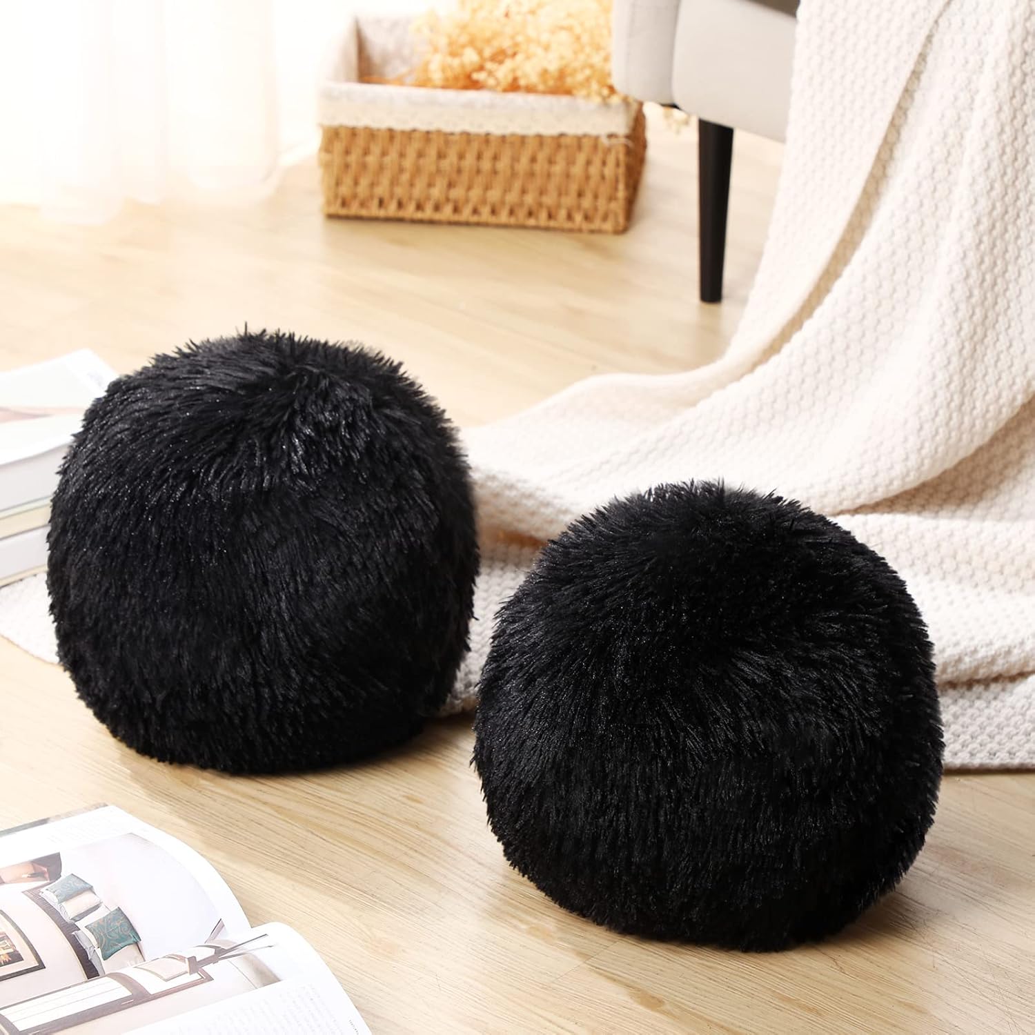 2 Pack Plush Round Ball Throw Pillow 10 Inch Nordic Soft Boucle Pillows Spherical Fuzzy Pillows Circle for Couch Sofa Bed Bedroom Living Room Office School Chair Decorations(Black)