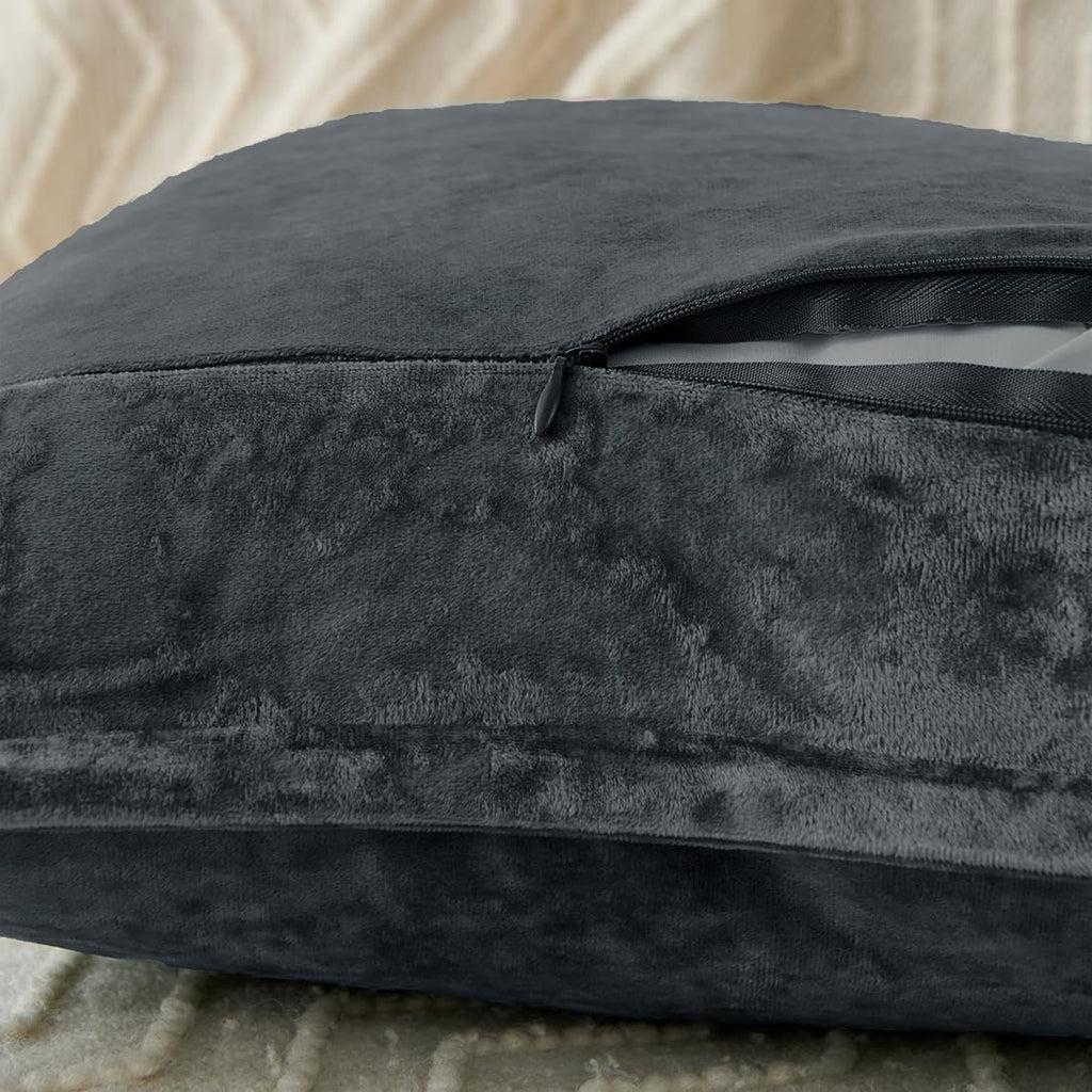 Luxurious Velvet Throw Pillow Covers 20x20 Set of 2 Decorative Pillow Covers Solid Square Cushion Case for Sofa Couch Bedroom Farmhouse, Black