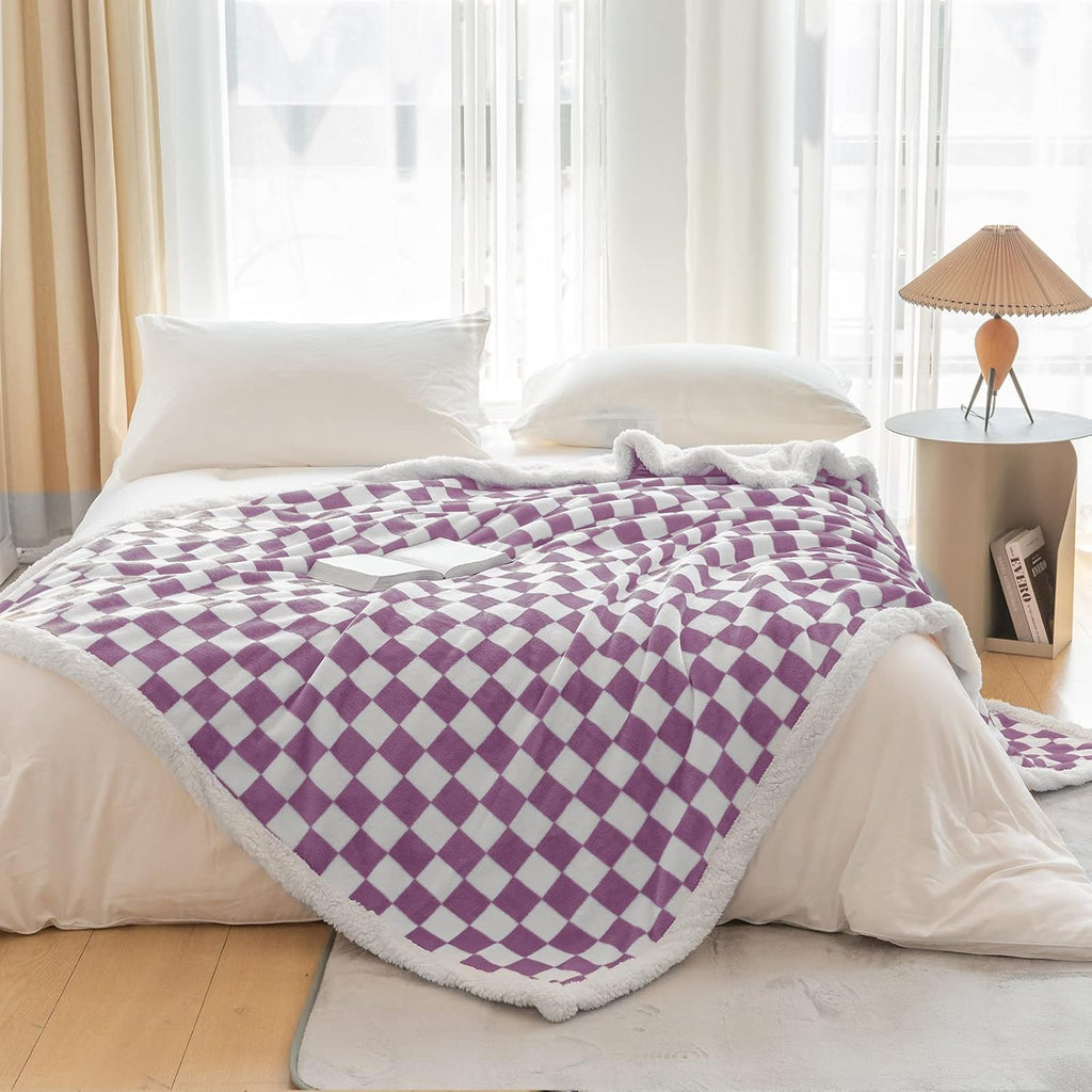 LOMAO Sherpa Throw Blanket Fleece Blanket with Checkered Pattern Soft Thick Blanket for Couch, Bed, Sofa Luxurious Warm and Cozy for All Seasons (Purple, 51"x63")