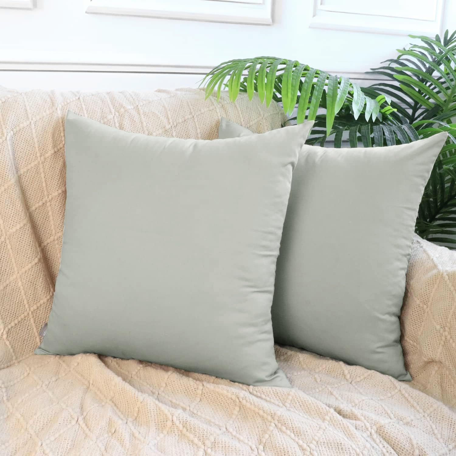 Thmyo 4-Pack 100% Cotton Comfortable Solid Decorative Throw Pillow Case Square Cushion Cover Pillowcases Sublimation Blank Pillow Covers DIY Throw Pillowcases for Sofa Bedroom(18x18inch/45x45cm,Grey)