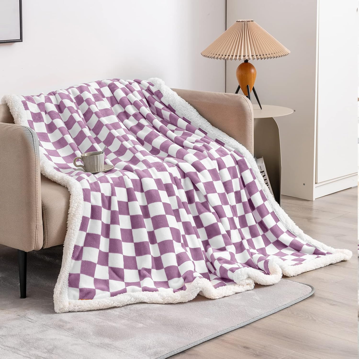 LOMAO Sherpa Throw Blanket Fleece Blanket with Checkered Pattern Soft Thick Blanket for Couch, Bed, Sofa Luxurious Warm and Cozy for All Seasons (Purple, 51"x63")