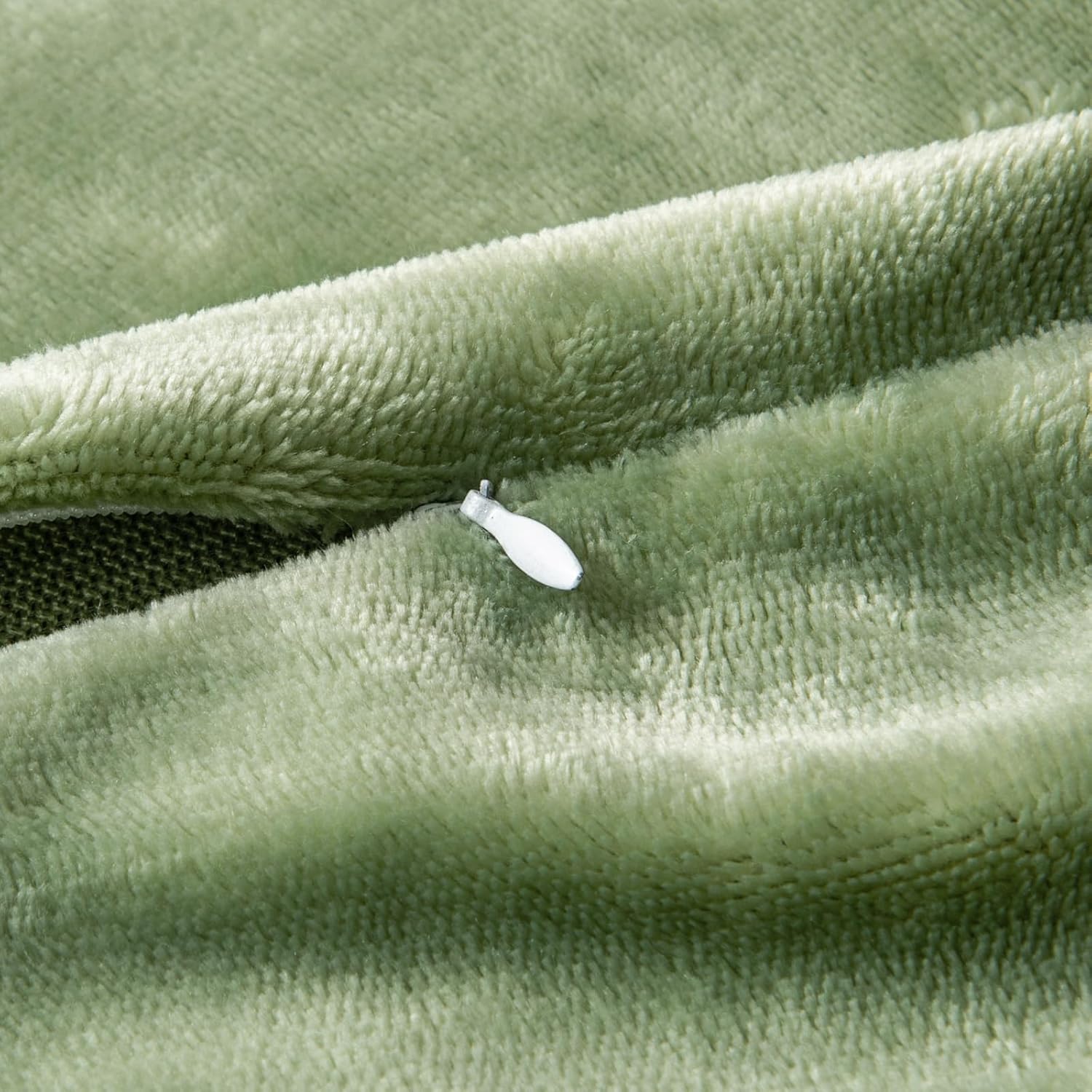 BEDELITE Body Pillow Cover with Zipper Closure, Super Soft and Cozy Fuzzy Fleece Body Pillow Case Cover 20 x 54 Inches, Sage Green