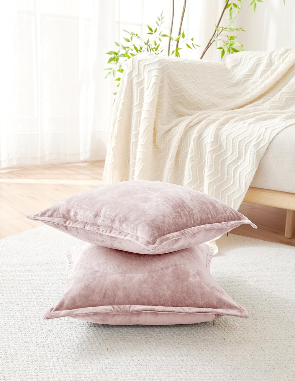 Luxurious Velvet Throw Pillow Covers 20x20 Set of 2 Decorative Pillow Covers Solid Square Cushion Case for Sofa Couch Bedroom Farmhouse, Pink
