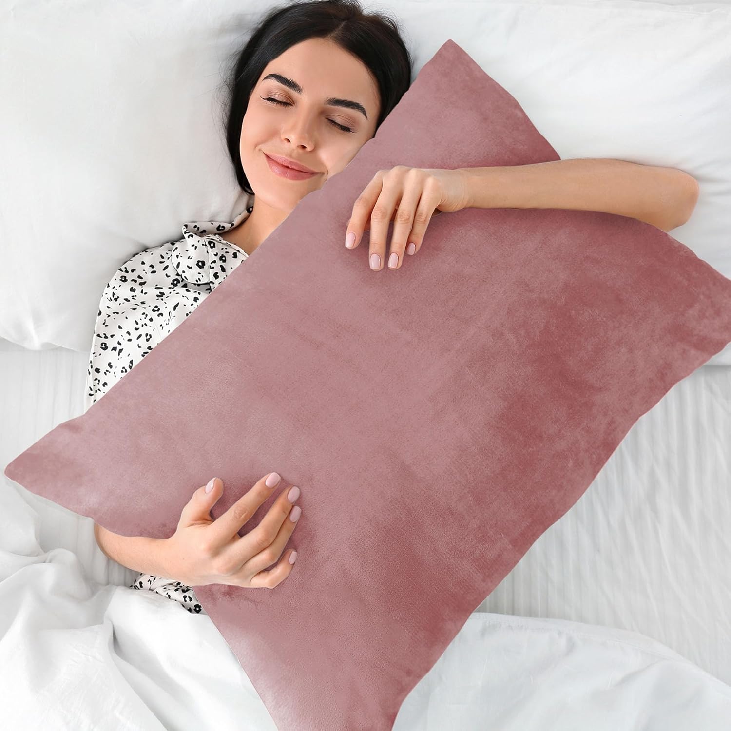 BEDELITE Flannel King Size Pillow Cases Set of 2, Super Soft Fleece Pillowcases with Zipper for Bedroom, Sofa, Couch,Luxury Cozy Fuzzy Velvet Pillow Shams for All Seasons(20x36 Inches,Dusty Pink)