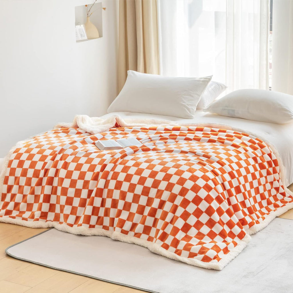 LOMAO Sherpa Throw Blanket Fleece Blanket with Checkered Pattern Soft Thick Blanket for Couch, Bed, Sofa Luxurious Warm and Cozy for All Seasons (Orange, 60"x80")