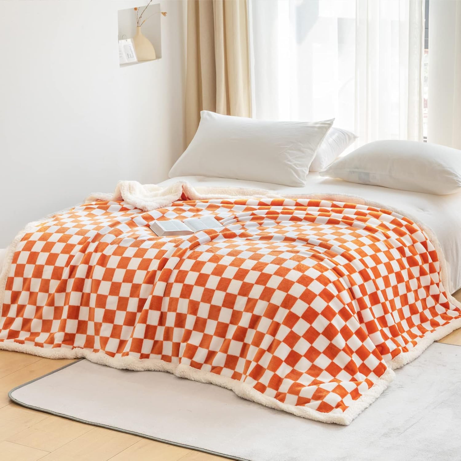 LOMAO Sherpa Throw Blanket Fleece Blanket with Checkered Pattern Soft Thick Blanket for Couch, Bed, Sofa Luxurious Warm and Cozy for All Seasons (Orange, 60"x80")