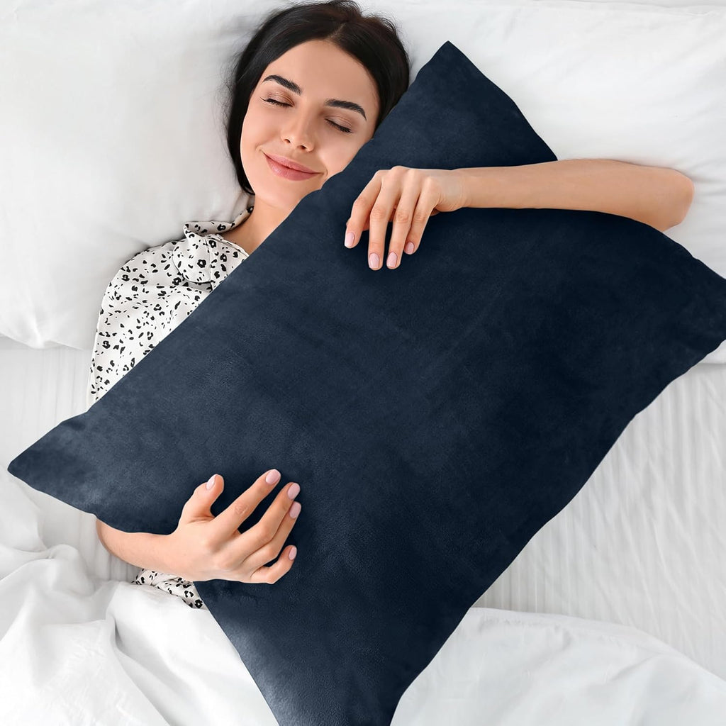 BEDELITE Flannel King Size Pillow Cases Set of 2, Super Soft Fleece Pillowcases with Zipper for Bedroom, Sofa, Couch,Luxury Cozy Fuzzy Velvet Pillow Shams for All Seasons(20x36 Inches,Navy)