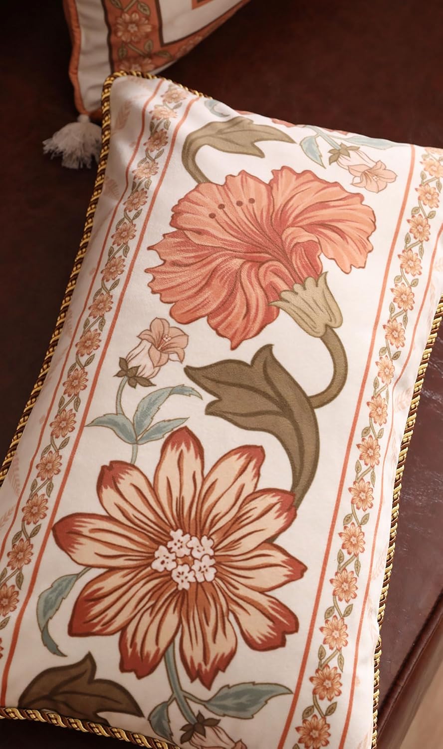 Rectangle Throw Pillow Cover,Orange Floral Farmhouse with Wild Flowers Pattern Cozy Velvet Pillowcases,Decor Lumbar Pillows Cushion Covers for Couch Sofa Bed Car Chair,12"x20"