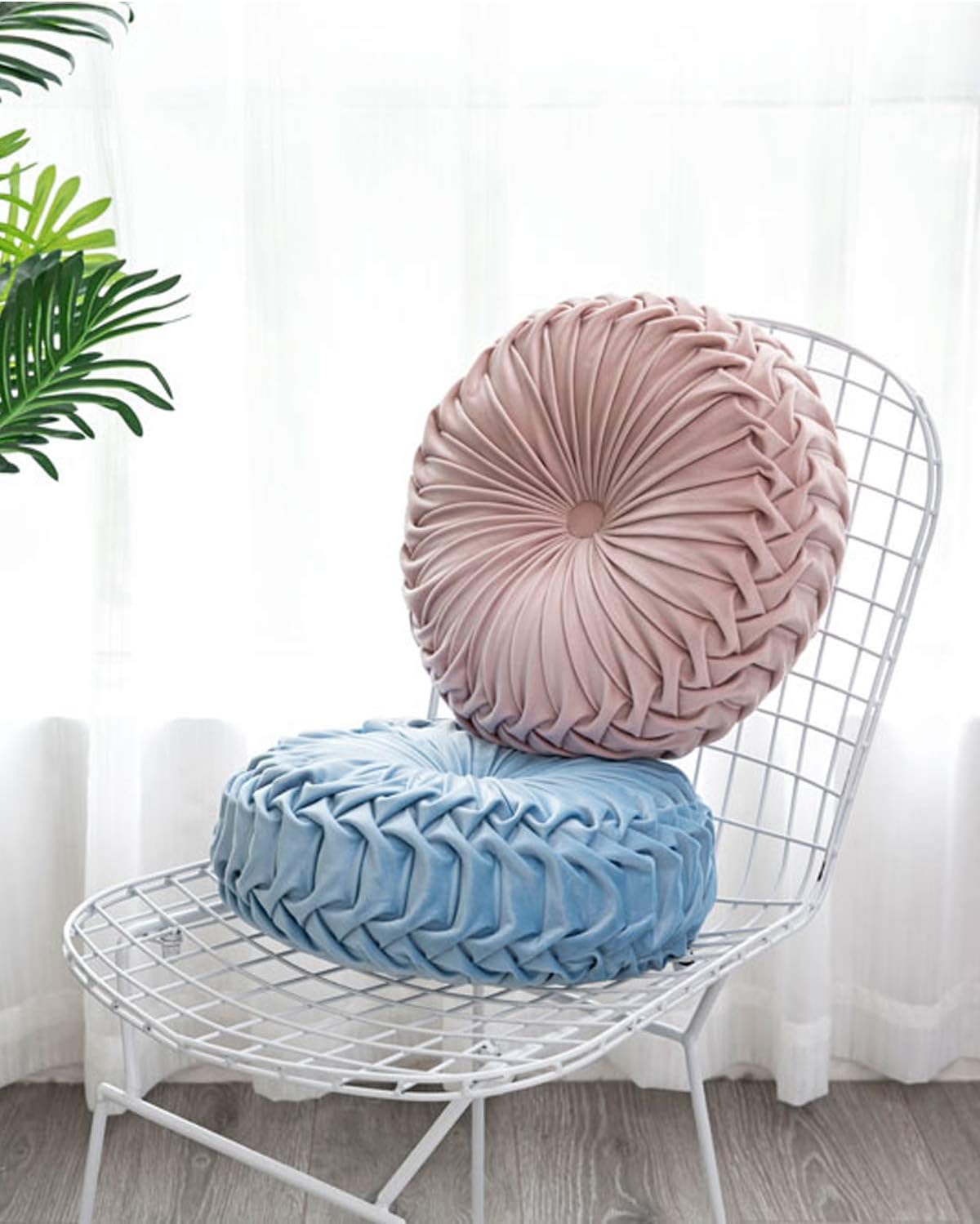 HLOVME Throw Pillow for Couch Decorative 3D Pumpkin Round Velvet Cushion for Sofa Bed Chair Floor 15”X15”, Light Green