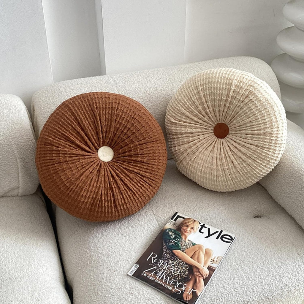 Round Throw Pillow, 15" Velvet Decorative Pleated Pumpkin Round Pillow Cushion Floor Pillows for Sofa Couch Bed Chair Living Room Floor Car Decorations, Beige