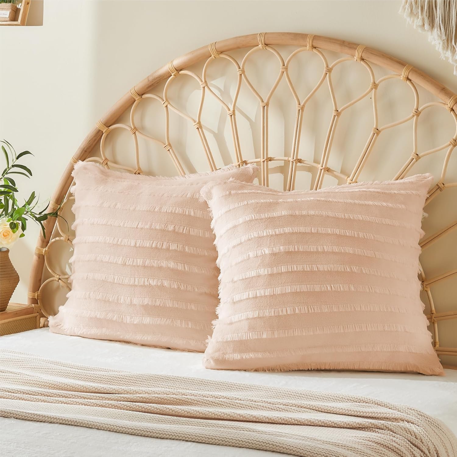 BEDELITE Velvet Pillow Covers 26x26 with Zipper, 2 Pack Super Soft Square Pillow Covers for Bedroom, Sofa, Luxury Cozy Fleece Pillowcases for All Seasons(26x26 Inches, Coral-Boho)