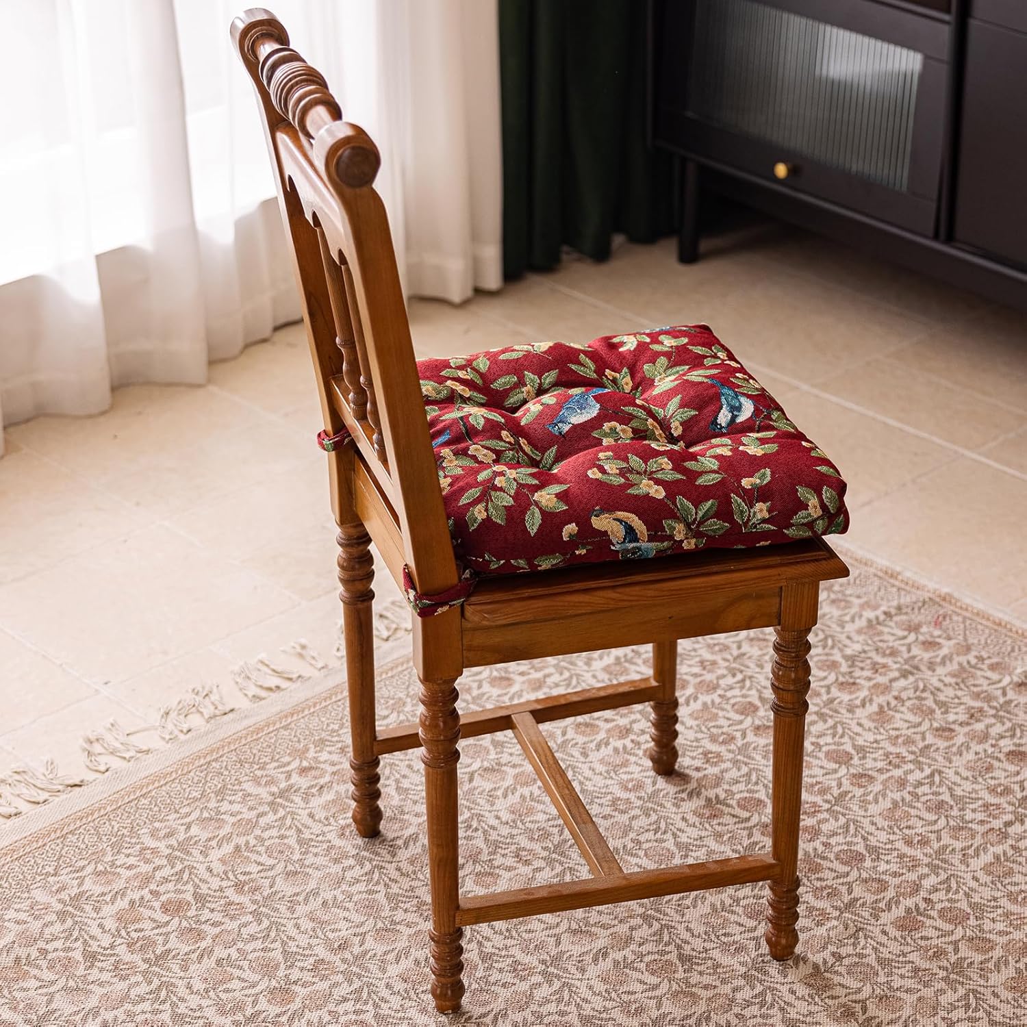 vctops Farmhouse Bird Print Chair Cushions with Ties U-Shaped Soft Comfortable Chair Pads Non Slip Seat Cushions for Indoor Dining Room and Kitchen Chairs (Red,16"x16")