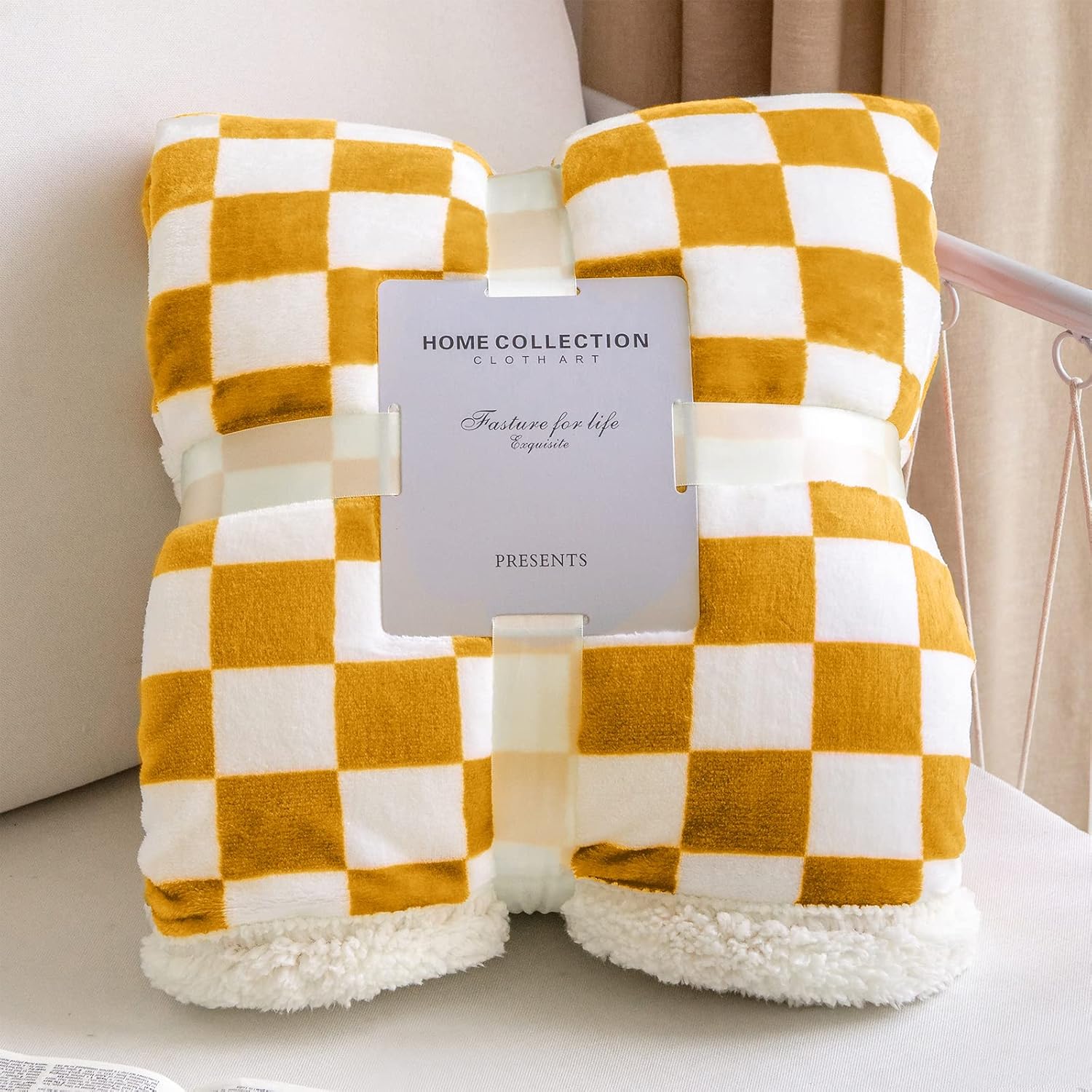 LOMAO Sherpa Throw Blanket Fleece Blanket with Checkered Pattern Soft Thick Blanket for Couch, Bed, Sofa Luxurious Warm and Cozy for All Seasons (Yellow, 51"x63")