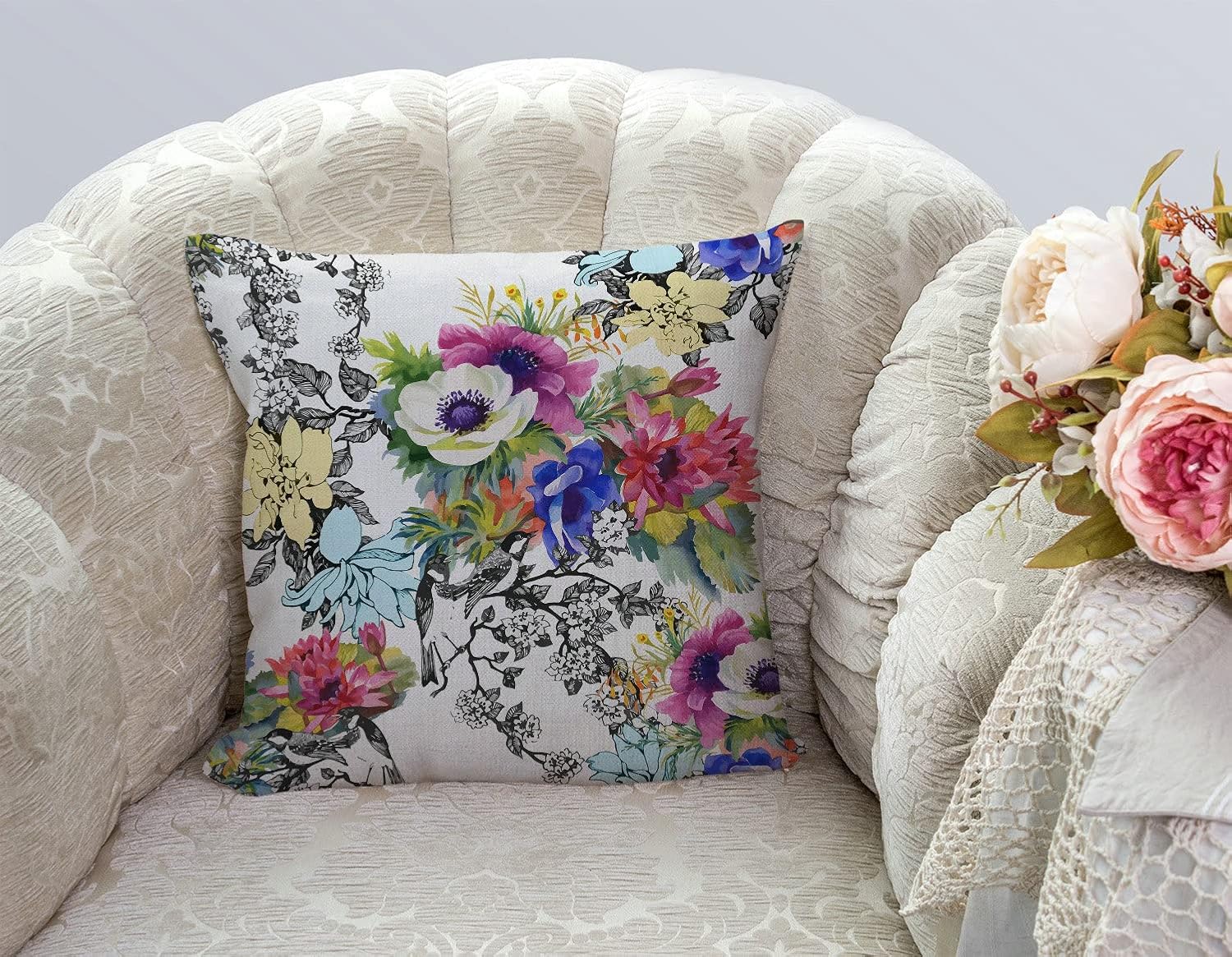 TSSOHU Throw Pillow Cover Vivid Colorful Garden Print Blossoming Wildflowers Birds Leaves Branches Decorative Throw Pillow Case Square 18" x 18" Home Couch Bed Pillowcase