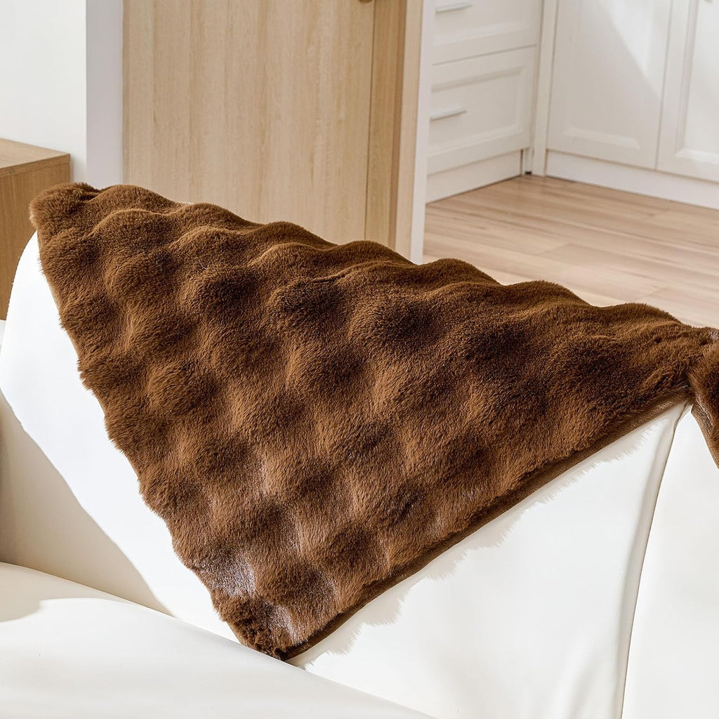 Faux Fur Armrest Cover Backrest Cover Fuzzy Plush Thick Bubble Sofa Cover Luxury Soft Cozy Couch Cover Anti-Slip Sofa Slipcover Washable Furniture Protector (Coffee,28"x28")