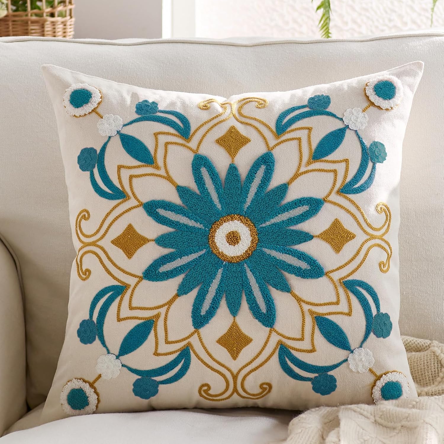 Embroidered Throw Pillow Cover 22x22 Classic Boho Floral Pattern Pillows Cover Outdoor Decorative Pillowcase,Durable Cozy Textured Cushion Case for Sofa Couch Bed Living Room,Teal
