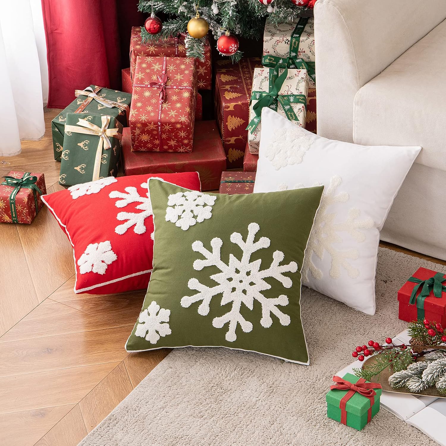 MIULEE Pack of 2 Christmas Decorative Snowflake Throw Pillow Covers Canvas Embroidery Winter Cushion Cases Holiday Decor Soft Pillowcases for Winter Couch Sofa Bedroom Car（Army Green, 20x20in）