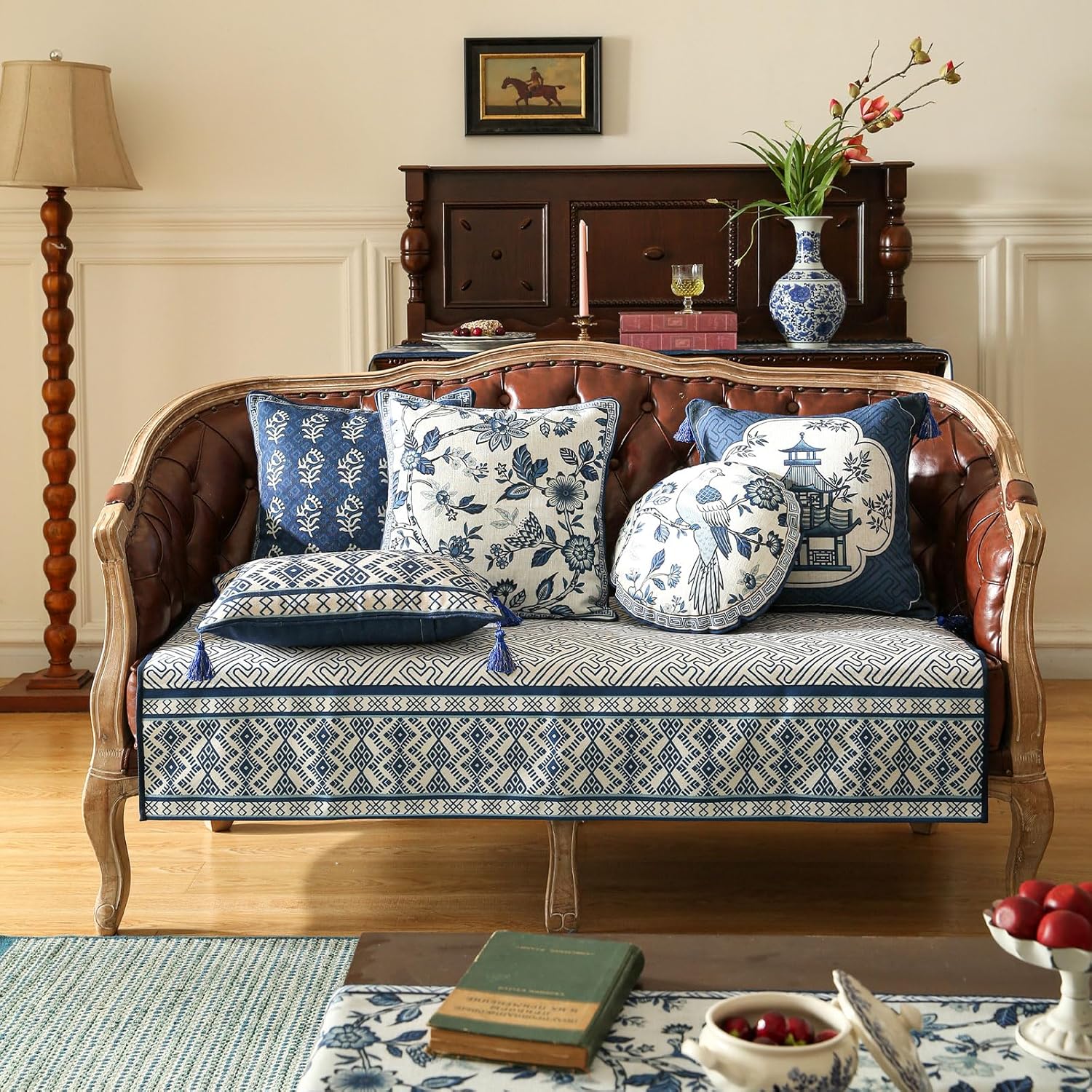 Chinoiserie Throw Pillow Covers Set of 2,Classic Chinoiserie Blue and White with Birds Pattern Linen Pillowcases,Decorative Round Cushion Covers for Couch Bed Car,Diameter 16"