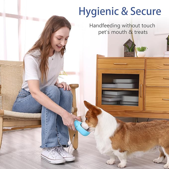 Colorday Handheld Dog Treat Dispenser Built-in Clicker & Treat Pouch, Hand Feeder for Puppy Training Walking Hiking Traveling (10 OZ, Green)