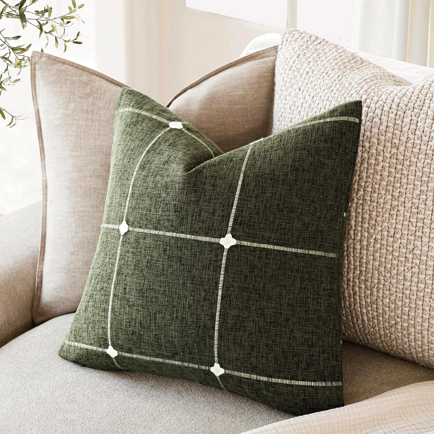 Foindtower Pack of 2 Decorative Faux Linen Jacquard Check Throw Pillow Covers Farmhouse Cushion Cover with Grid Textured Accent Pillowcase for Couch Sofa Living Room Home Decor,18×18 Inch,Olive Green