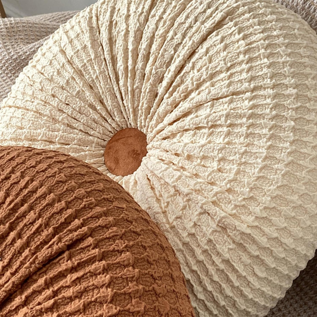 Round Throw Pillow, 15" Velvet Decorative Pleated Pumpkin Round Pillow Cushion Floor Pillows for Sofa Couch Bed Chair Living Room Floor Car Decorations, Brown