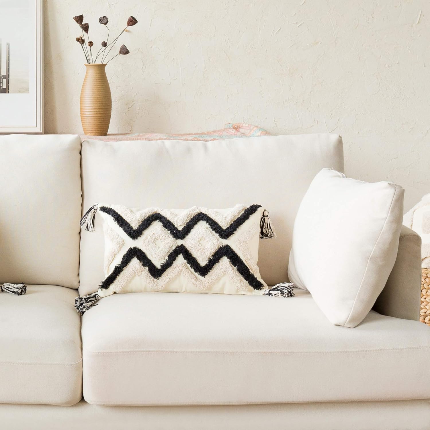 Woven Tufted Boho Lumbar Throw Pillow Cover, Modern Decorative Geometric Chevron Cushion with Tassels, Farmhouse Tribal Pillowcase for Couch Sofa Bedroom Living Room, 12 x 20 Inches, Black, Ivory