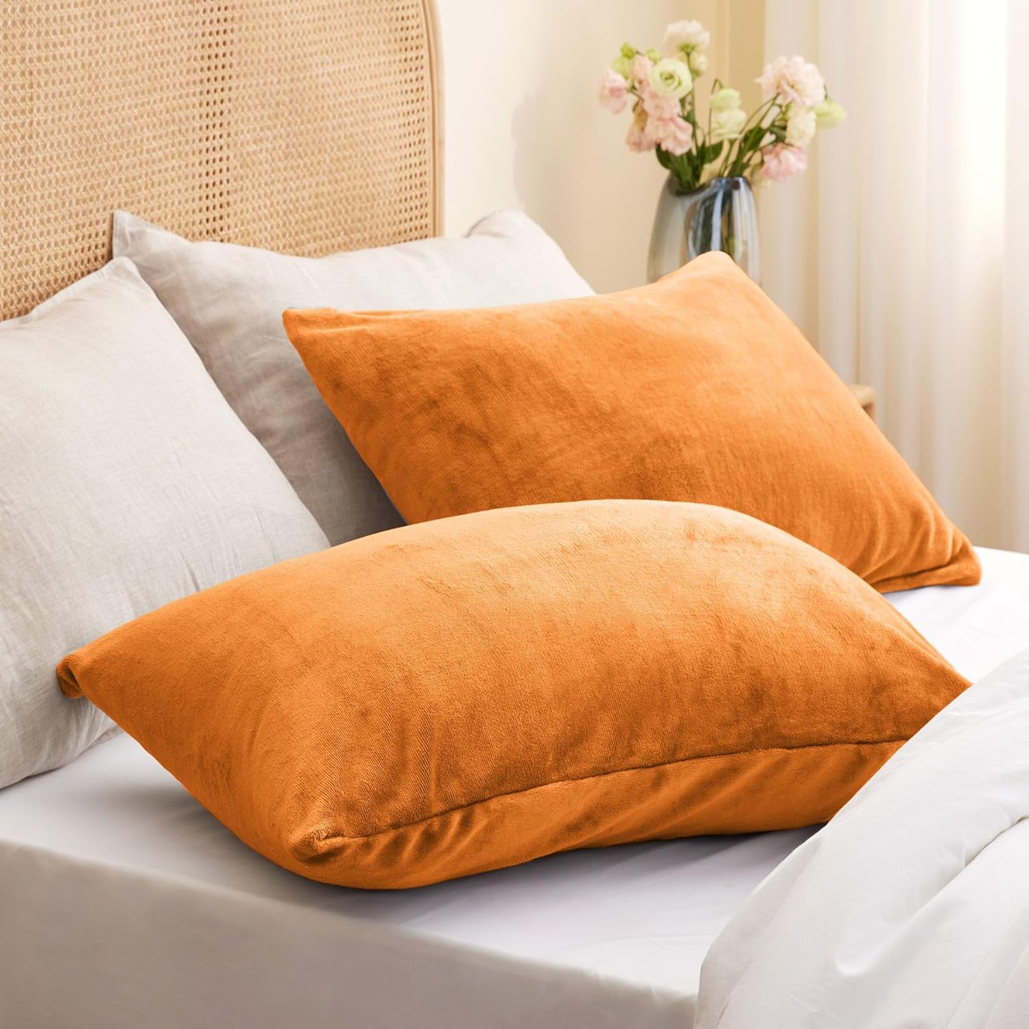 BEDELITE Flannel King Size Pillow Cases Set of 2, Super Soft Fleece Pillowcases with Zipper for Bedroom, Sofa, Couch,Luxury Cozy Fuzzy Velvet Pillow Shams for All Seasons(20x36 Inches,Burnt Orange)