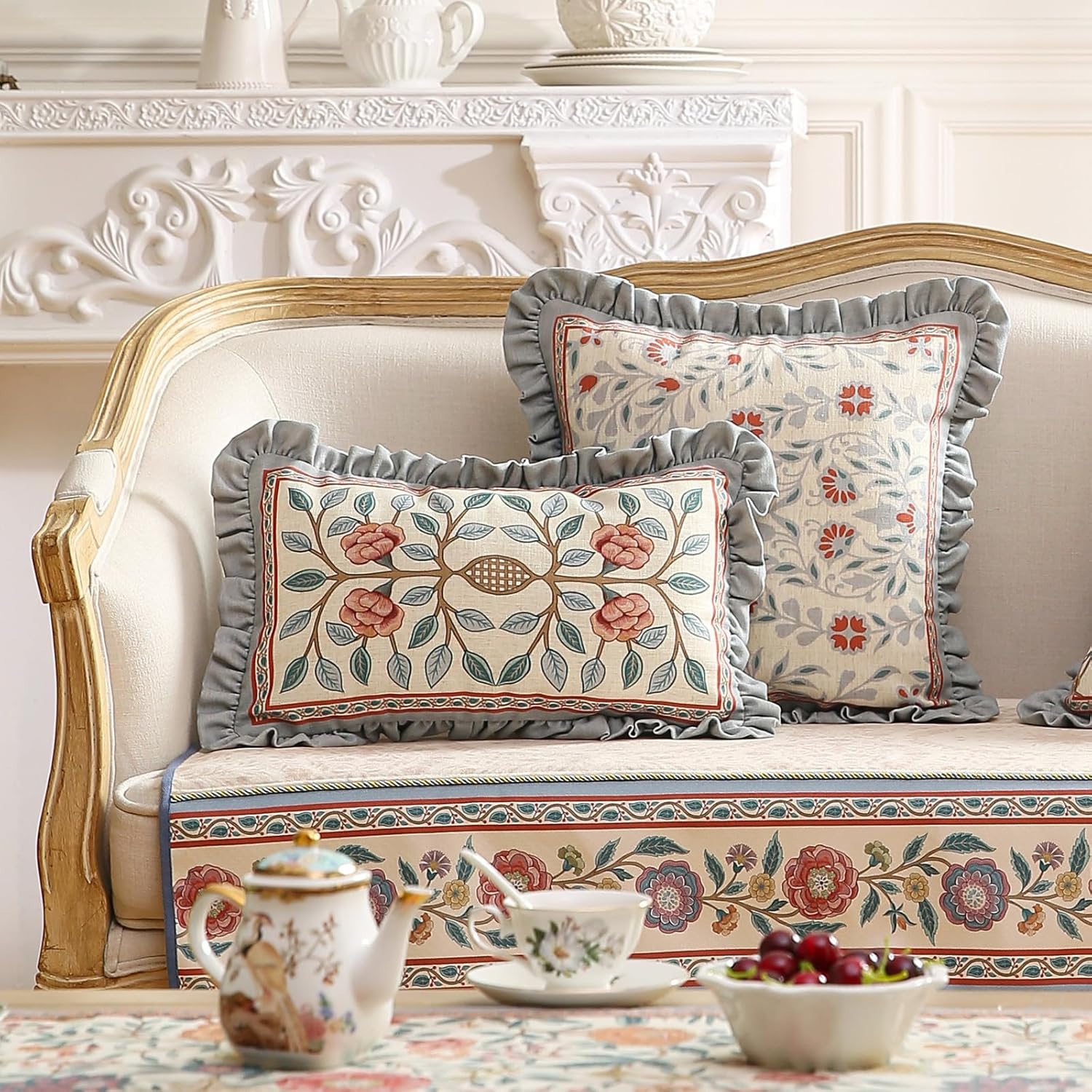 Floral Throw Pillow Covers Set of 2,Cottage Rustic with Blooming Flower Pattern Linen Pillowcases,Decorative Square Pillows Cushion Covers for Couch Sofa Bed Chair Car,18x18 Inches