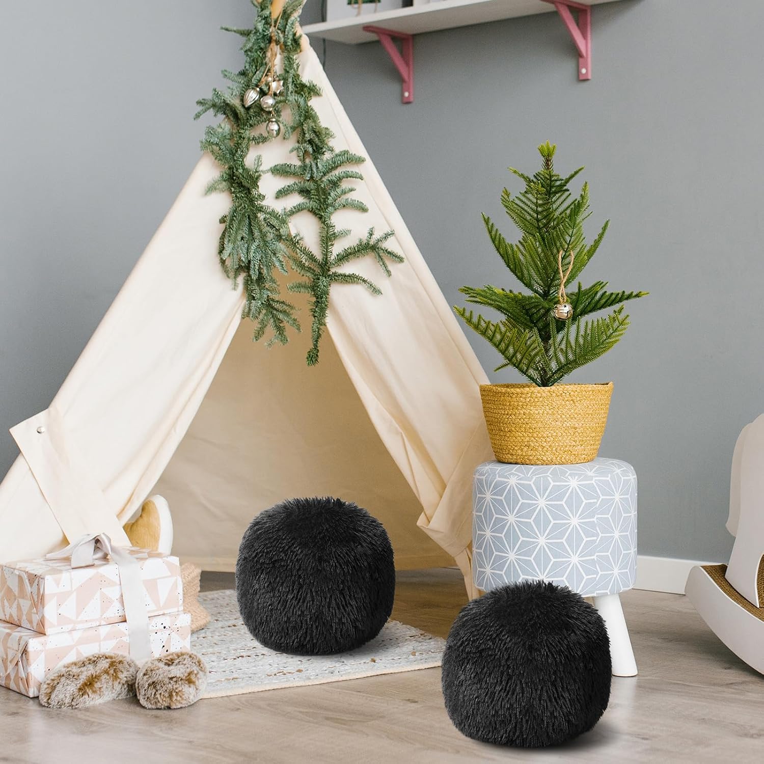 2 Pack Plush Round Ball Throw Pillow 10 Inch Nordic Soft Boucle Pillows Spherical Fuzzy Pillows Circle for Couch Sofa Bed Bedroom Living Room Office School Chair Decorations(Black)