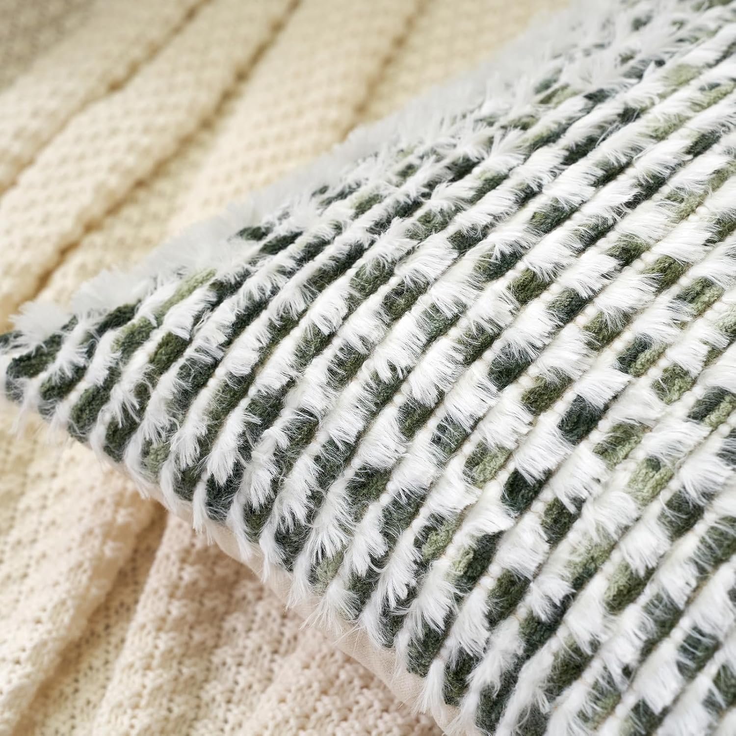 Aeckself Boho Chenille Tufted Pillow Cover 18 x 18 Inch, Decorative Square Throw Pillow Cover Neutral Pillowcase for Couch Bedroom Living Room, Green White