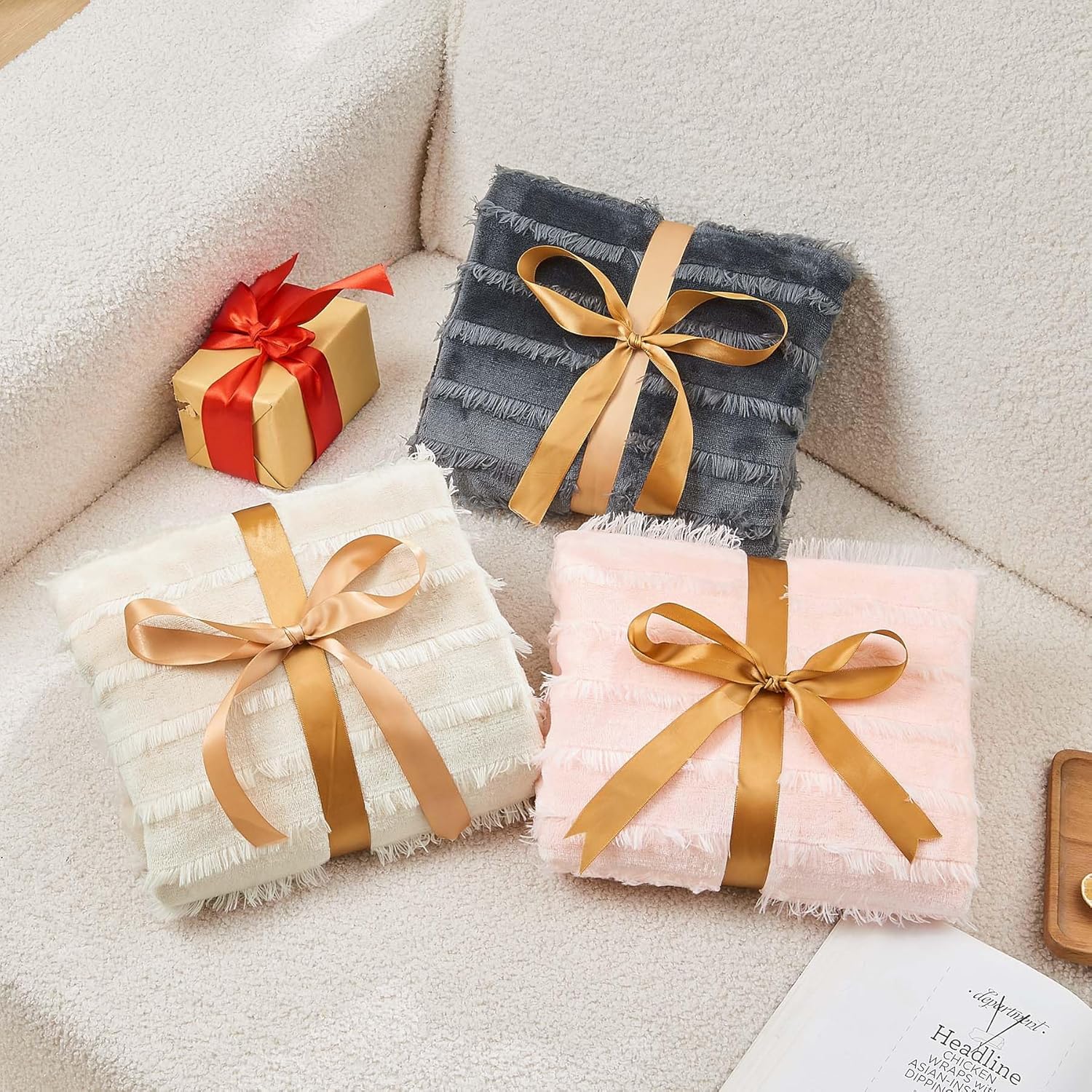 BEDELITE Body Pillow Cover with Zipper Closure, Decorative Boho Fleece Pillowcase 20 x 54 Inches, Luxury Fluffy Plush Long Body Pillow Pillowcase for All Seasons(Beige-Boho)