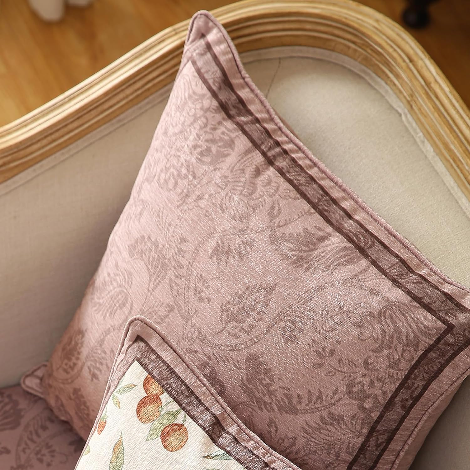 Pink Farmhouse Throw Pillow Covers,Birds and Flowers Pattern Cozy Velvet Pillowcases,Decoration Square Pillows Cushion Covers for Couch Sofa Bed Car Chair,18"x18"