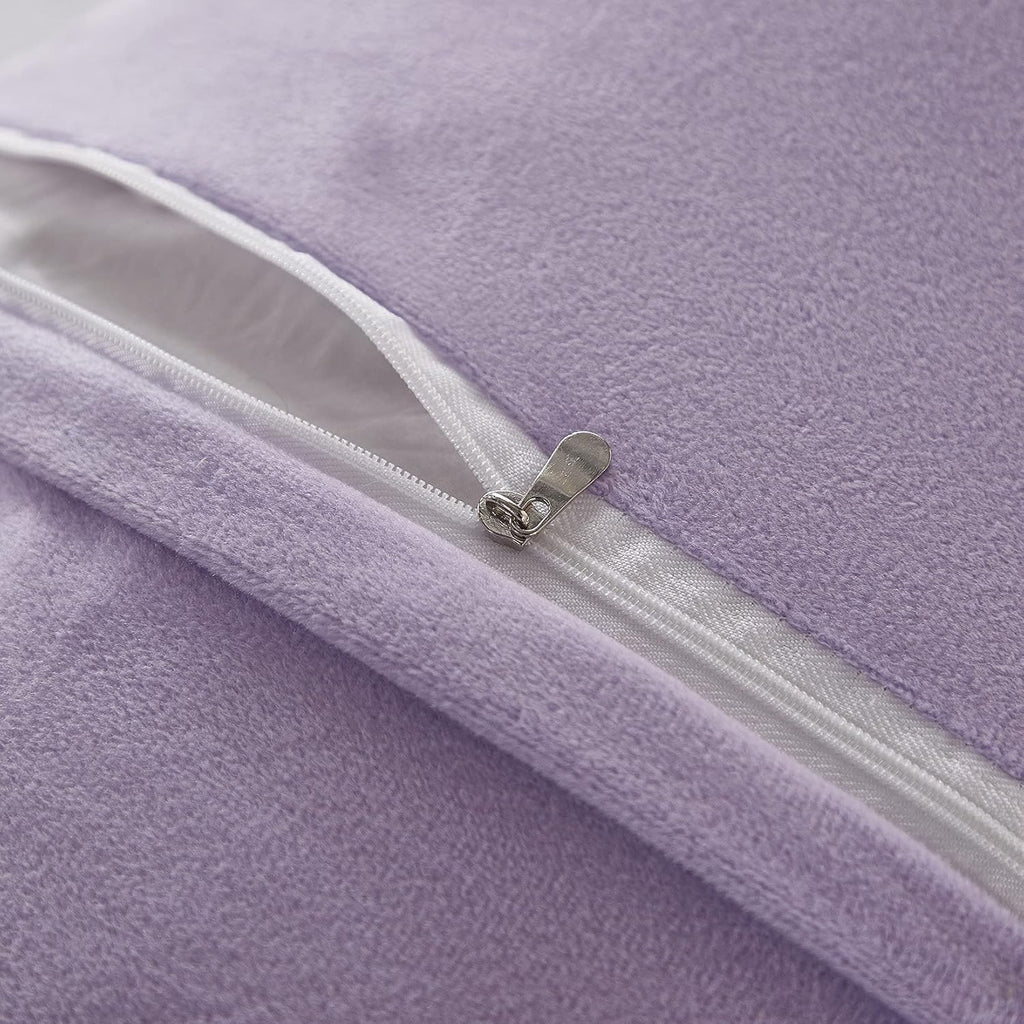 Uhamho Set of 2 Faux Fur Throw Pillow Covers Soft Velvet Decorative Pillowcases Zipper Closure (Lilac, 20"x36")