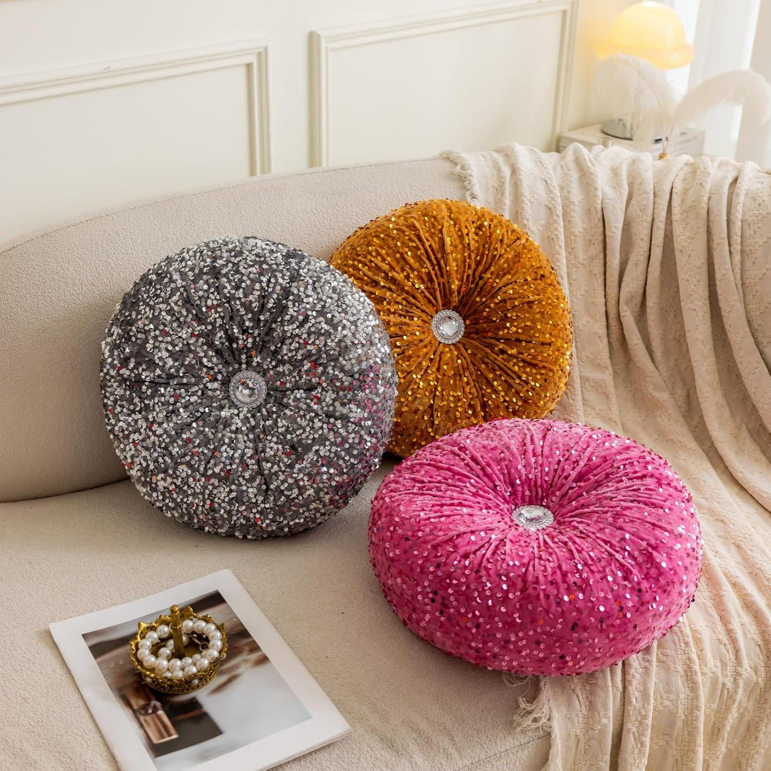 Round Throw Pillow, 13.7" Soft Glitter Sequin Pleated Pumpkin Decorative Round Pillow Circle Floor Pillow Cushions for Sofa Bed Chair Living Room Floor Home Decoration, Silver