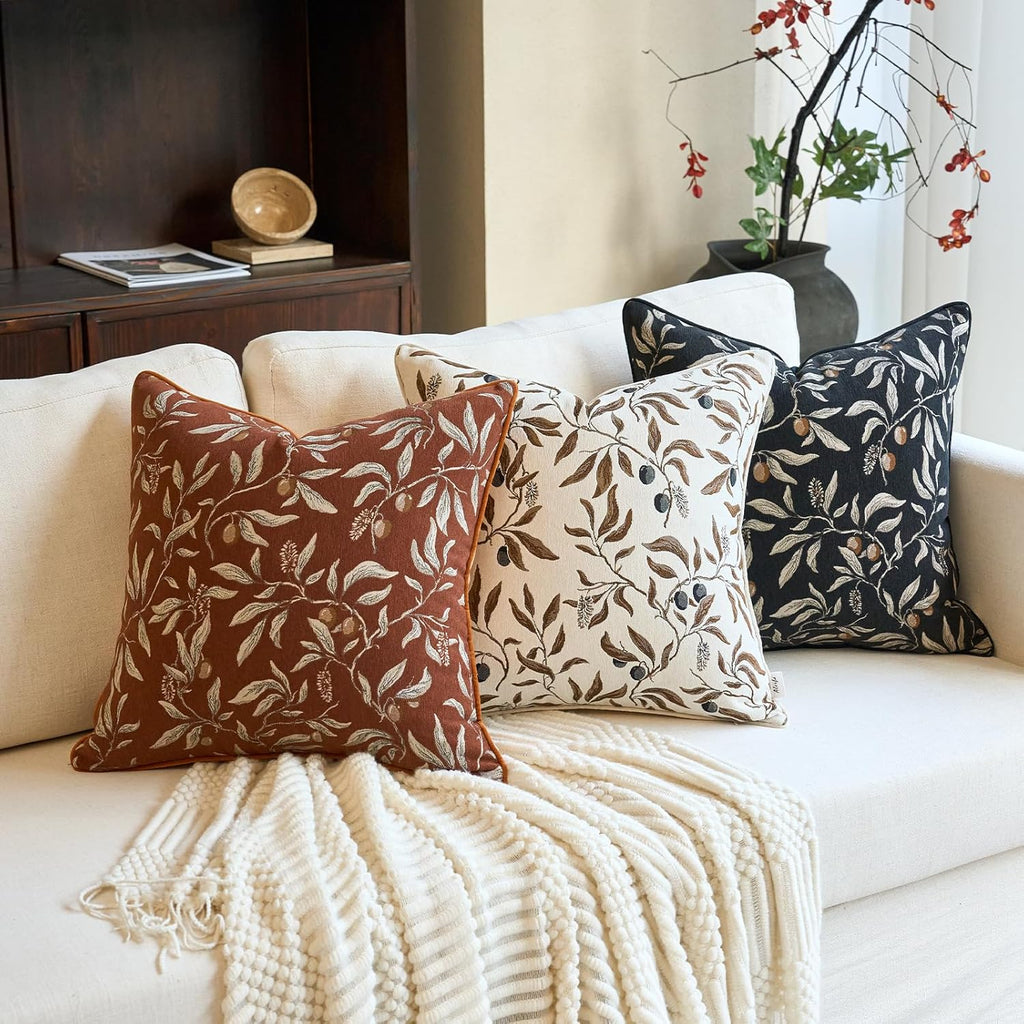 Alerfa Orange Floral Throw Pillow Cover 18 x 18 Inch Sqaure Luxury Decorative Pillow Cover for Couch Living Room Bedroom