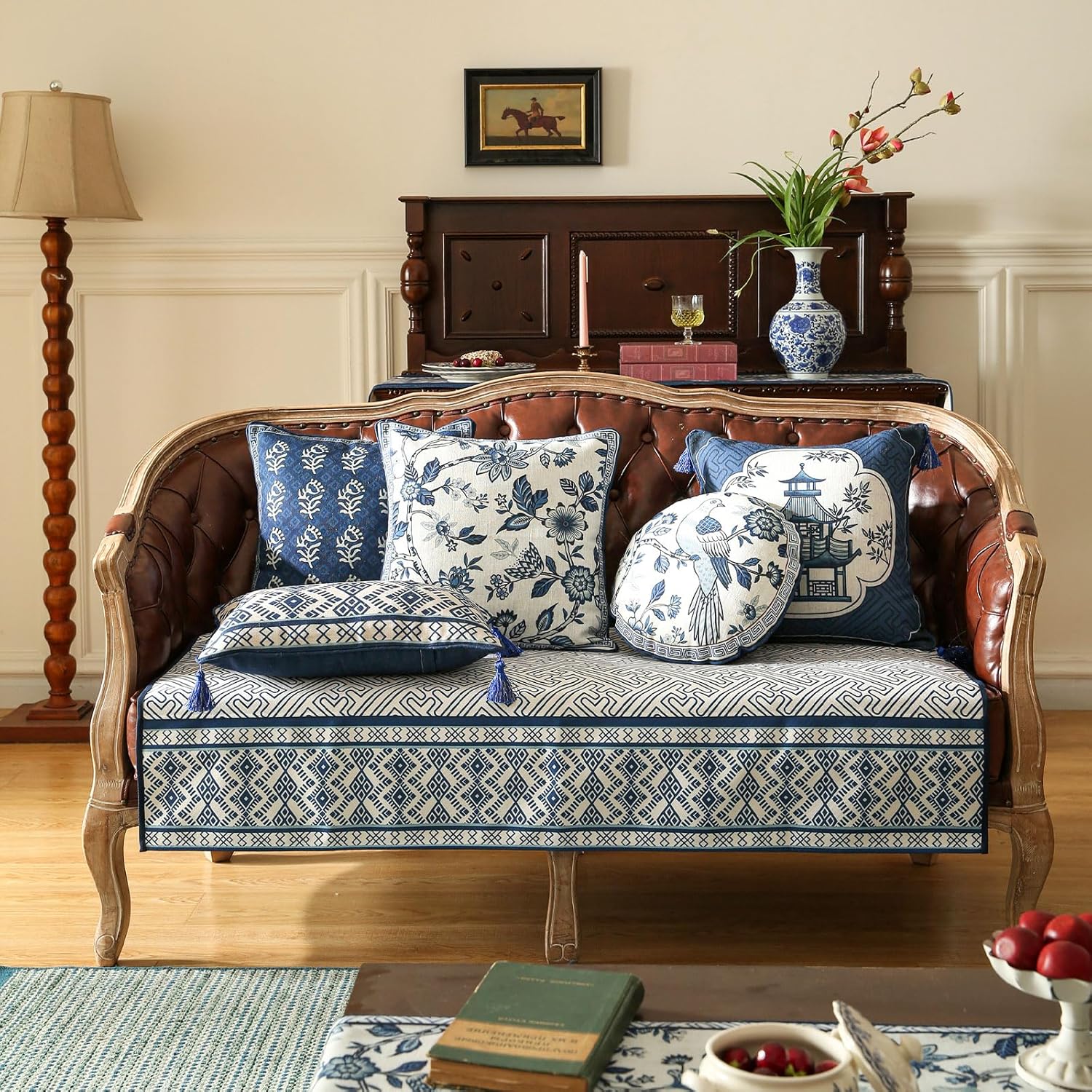 Chinoiserie Throw Pillow Covers,Classic Chinoiserie Blue and White with Floral Pattern Linen Throw Pillowcases,Decorative Square Cushion Covers for Couch Bed Car,18x18 Inches